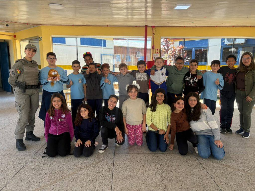 Programa promove o fortalecimento de valores e a prevenção à violência entre alunos do ensino fundamental. (Foto: Prefeitura Municipal de Capivari do Sul)