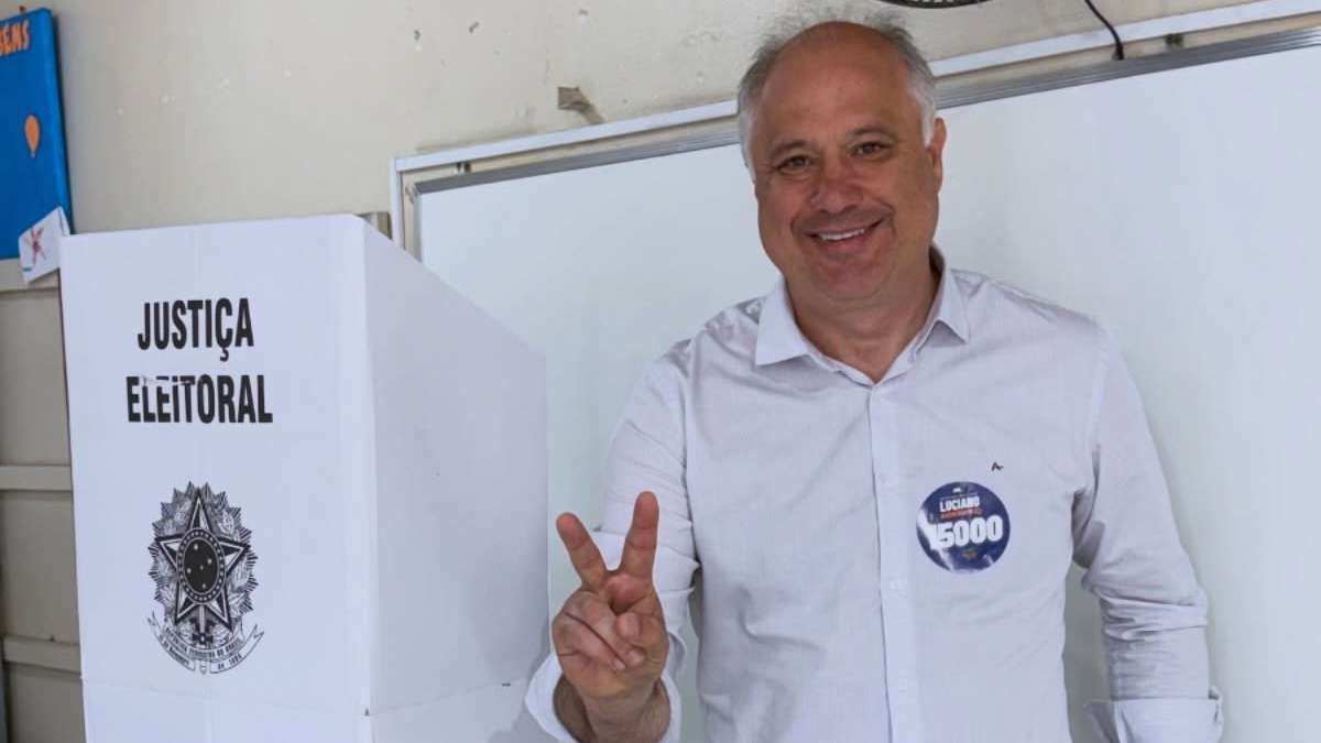 Luciano Silveira conquistou novo mandato na Assembleia Legislativa com forte base no Litoral Norte. (Foto: Litoral Mania)